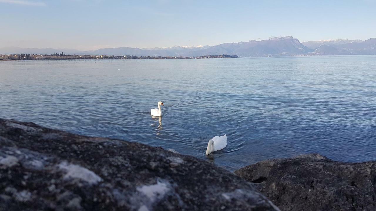 Villa Villacolle Sirmione Bagian luar foto
