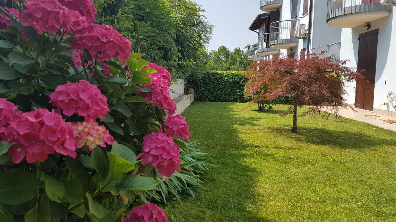 Villa Villacolle Sirmione Bagian luar foto