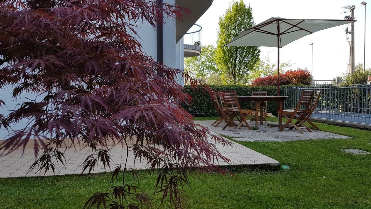 Villa Villacolle Sirmione Bagian luar foto